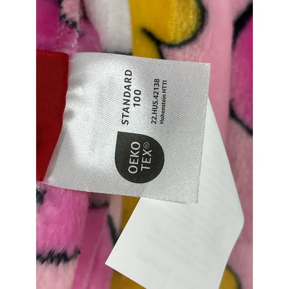 Disney Winnie the Pooh Pink Hearts Plush Throw Blanket 50 x 70 Soft Valentine's